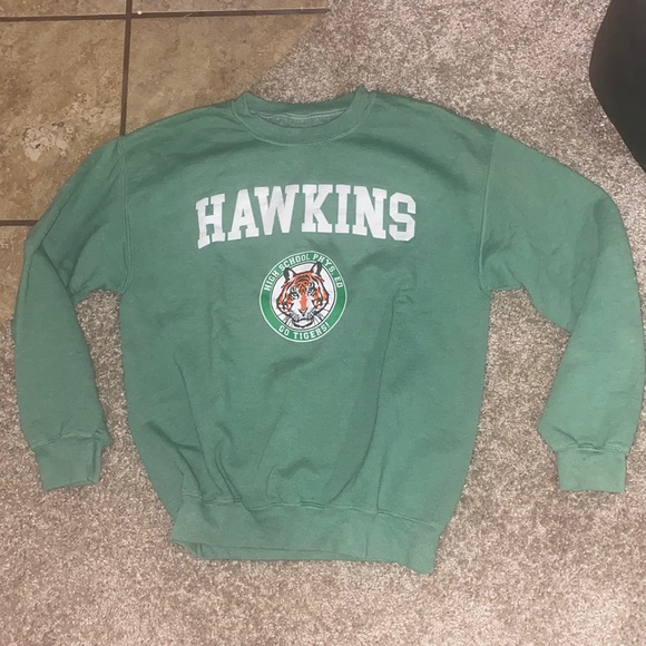 Perfect condition Hawkins crewneck sweatshirt from urban outfitters - Picture 1 of 5